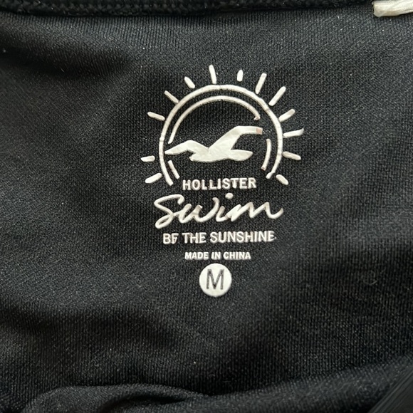 Hollister bikini bottom size medium - Picture 2 of 3